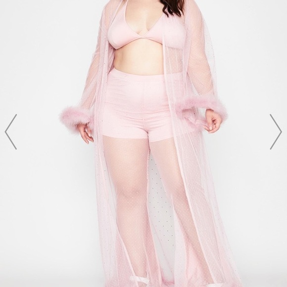 ****looking to buy*** top&bottoms - Picture 1 of 2